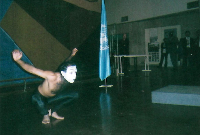 Srikanta-Bose-Performing-at-the-Unesco